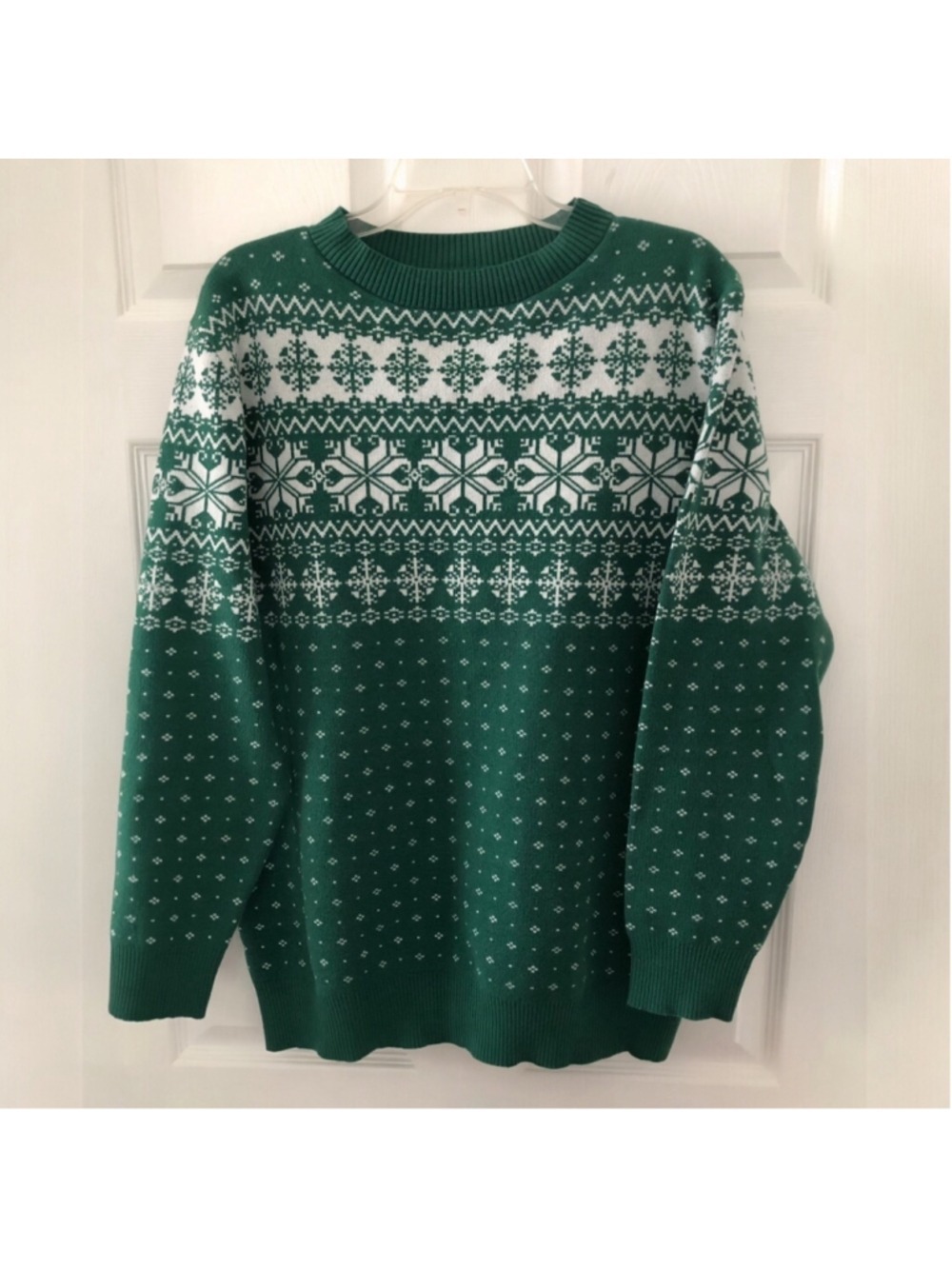 Mens Large Snowflake Winter Festive Holiday Pullover Sweater Fair Isle Vibe Crew